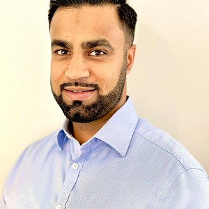 Younis Bashir: Speaking at the Street Food Business Expo